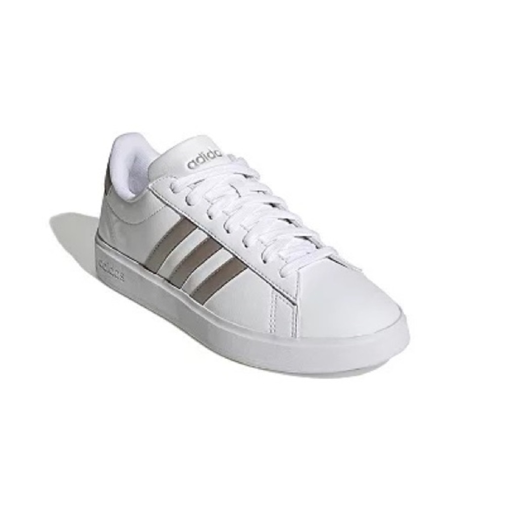 Adidas Grand Court Sneakers